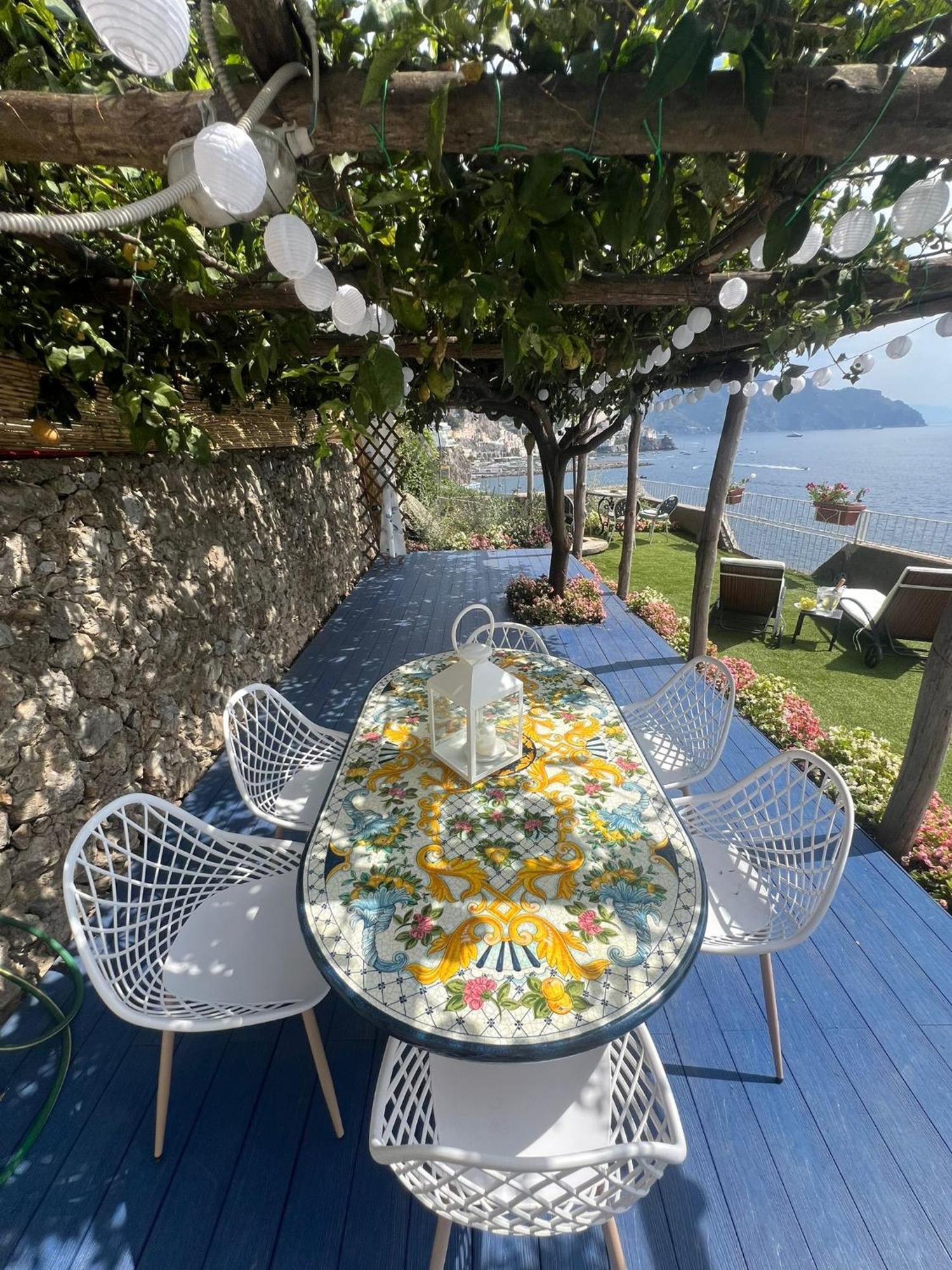 Di Raphael Con Discesa Privata Al Mare Amalfi